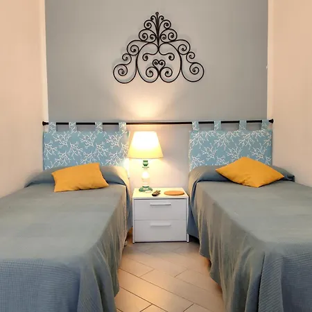 Sardinian Cottage, 150m From The Sea, Private Garden Dom wakacyjny *